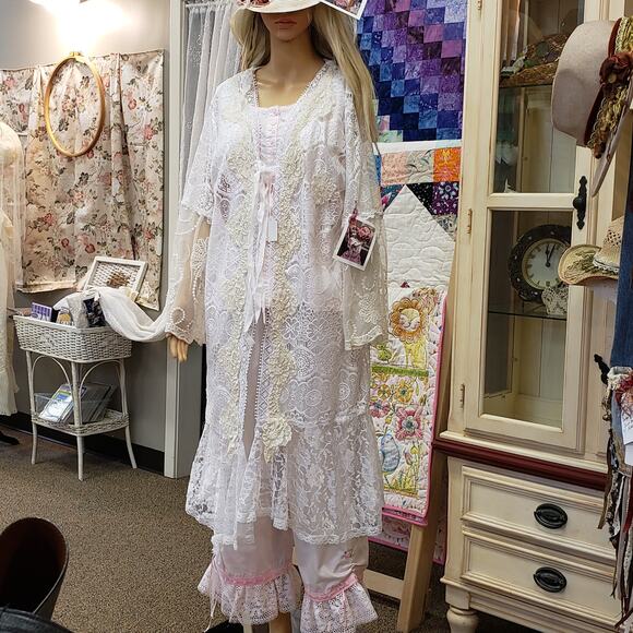 Handmade Upcycled Ivory Vintage Lace‎ Duster Bell sleeve Boho Chic Size One size - Picture 10 of 10